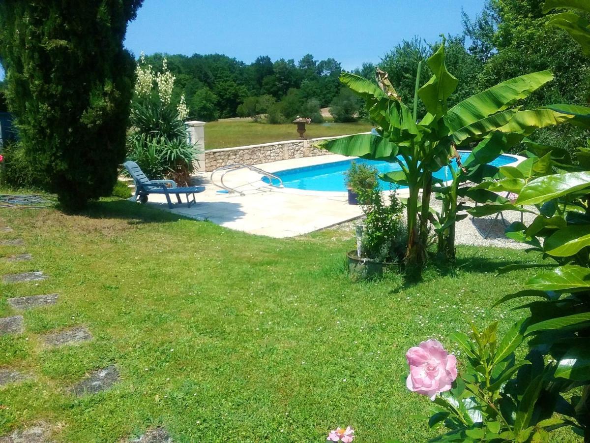 Villa Charmante A Bosset Avec Piscine Partagee Zewnętrze zdjęcie
