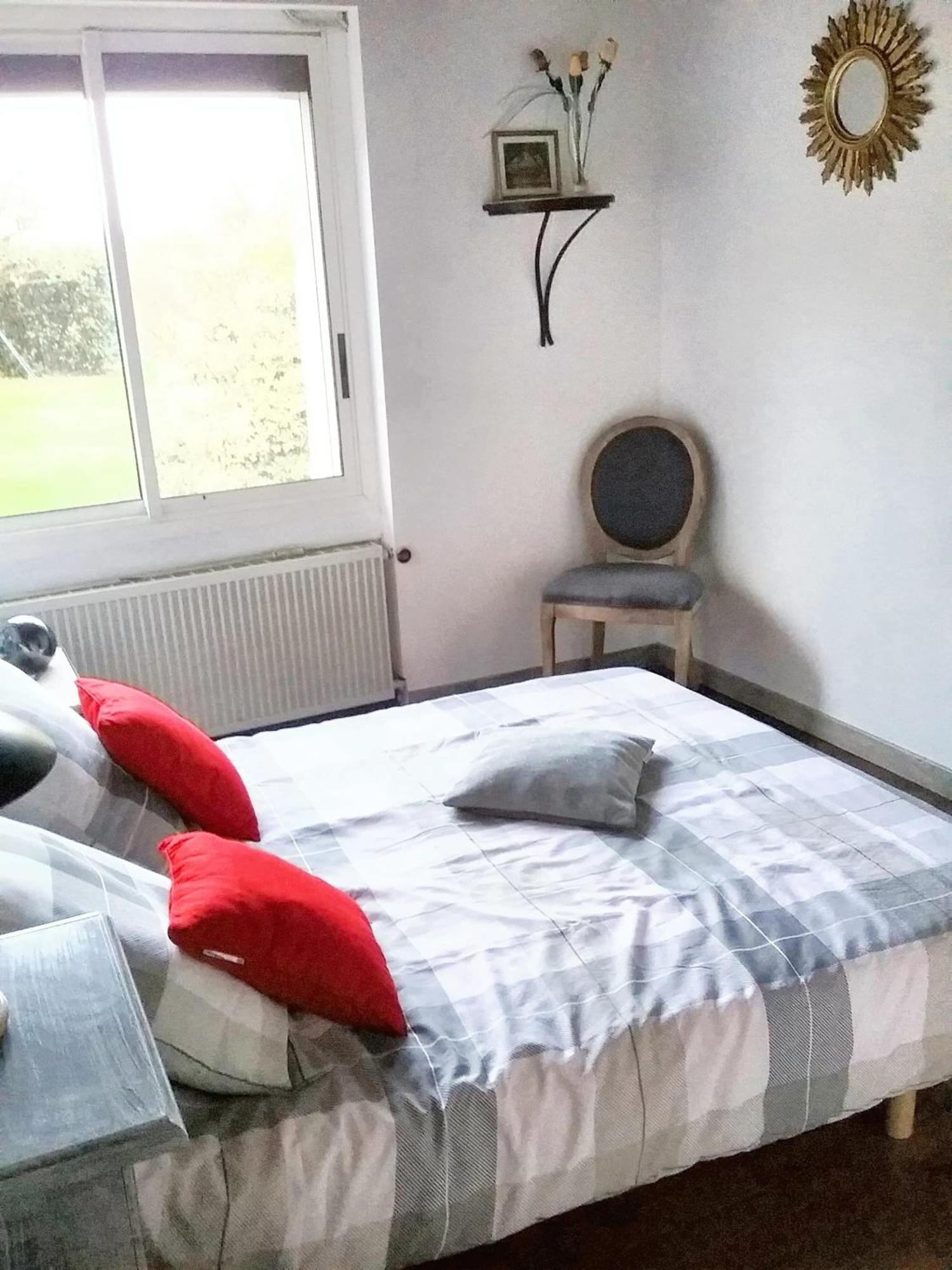 Villa Charmante A Bosset Avec Piscine Partagee Zewnętrze zdjęcie